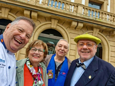 x-capitulo-amigos-de-les-fabes-06